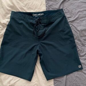 Men's Billabong Board Short